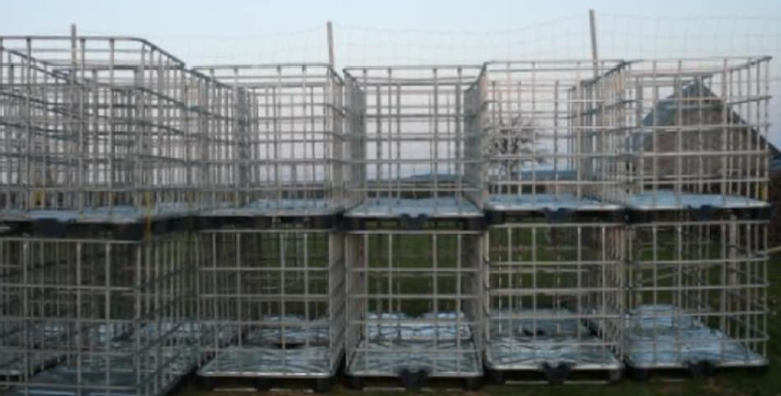 Exemple de cages à structure en acier galvanisé ibc